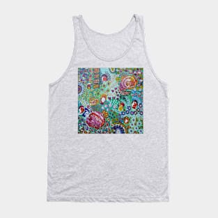 Love Does not envy Tank Top